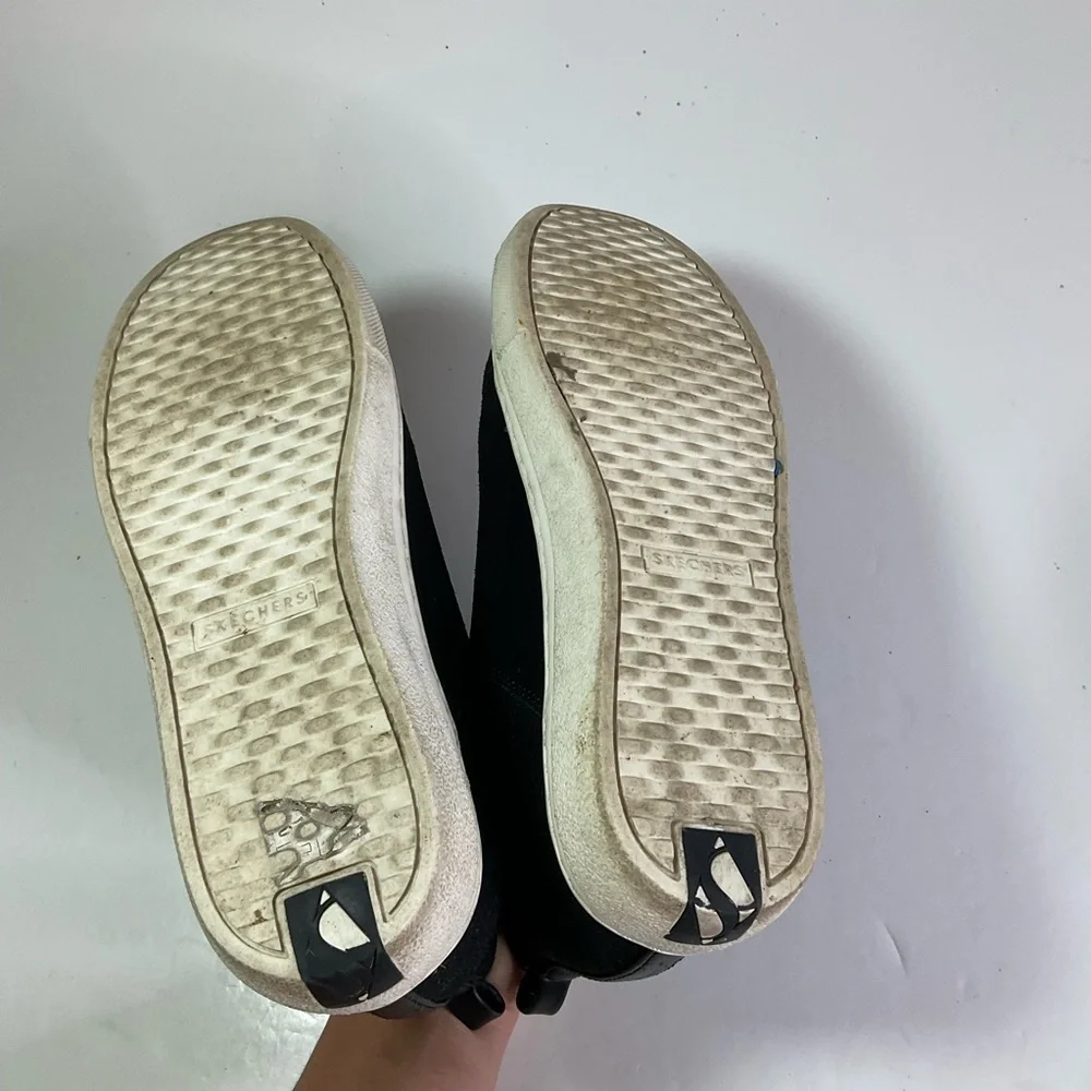 Skechers Goldie Never Tell Hidden Wedge Suede Slip On Boots Size‎ 8.5
